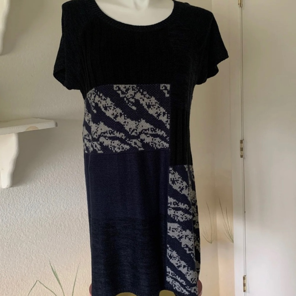 New Black and Navy sweater tunic